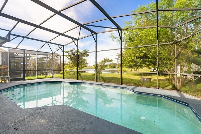 1073 Berkeley Dr in Kissimmee, FL - Building Photo - Building Photo