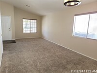 1844 Vista Pointe Ave in Henderson, NV - Building Photo - Building Photo