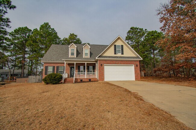 118 N Dakota Ct in Spring Lake, NC - Building Photo - Building Photo