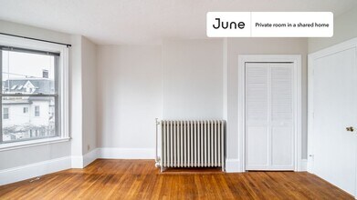 Private bedroom in 3 bed/1 bath Home in Boston, MA - Building Photo - Building Photo