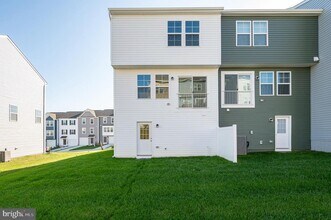 115 Tuxford Rd in Falling Waters, WV - Building Photo - Building Photo