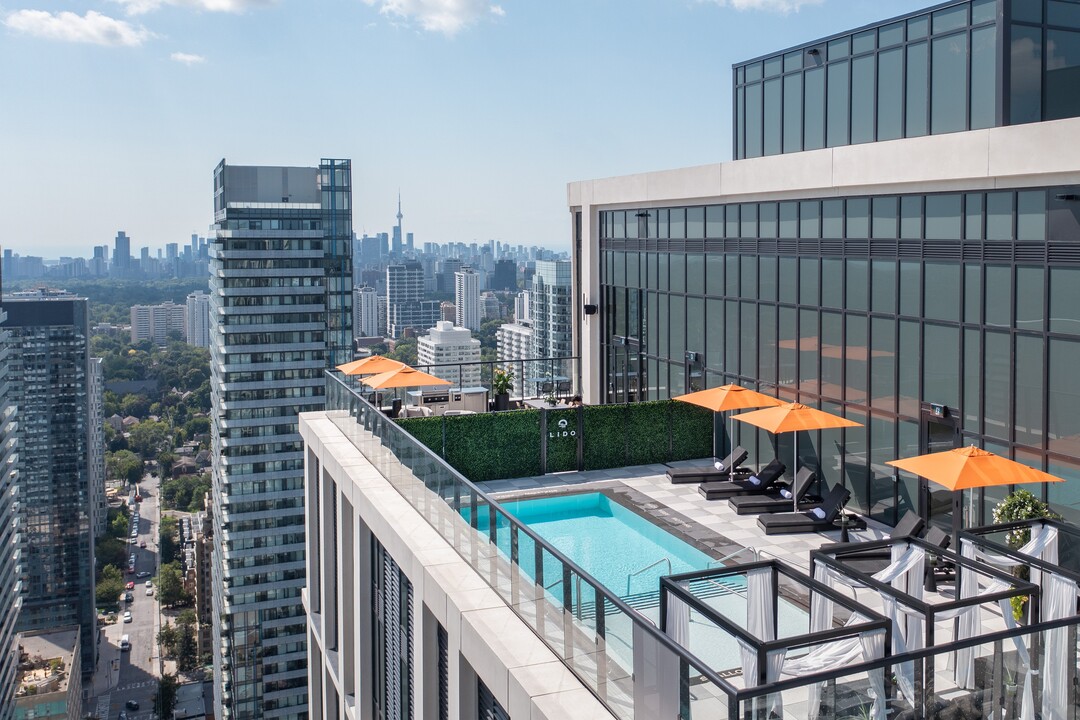 Parker in Toronto, ON - Building Photo