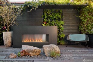 169 Amber Dr in San Francisco, CA - Building Photo