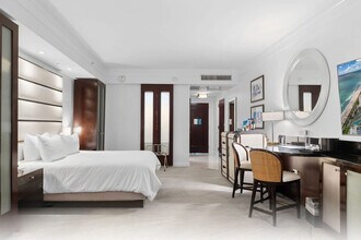 4391 Collins Ave in Miami Beach, FL - Foto de edificio - Building Photo