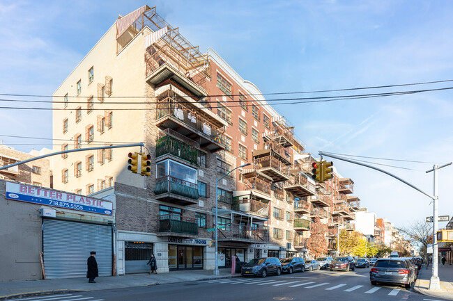 505 Flushing Ave in Brooklyn, NY - Building Photo - Building Photo