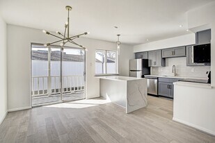 4040 San Felipe St in Houston, TX - Building Photo