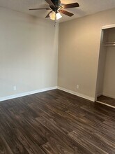 The Oaks at Bell in Sacramento, CA - Foto de edificio - Interior Photo