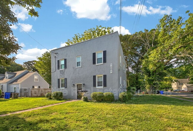 property at 1201 Tallwood St