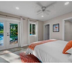 1345 NE 14th Ave in Fort Lauderdale, FL - Foto de edificio - Building Photo