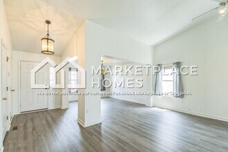 1717 Briarmanor Dr in O'Fallon, MO - Building Photo - Building Photo