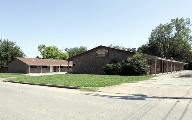 Oakley Apartments in Tulsa, OK - Foto de edificio - Building Photo