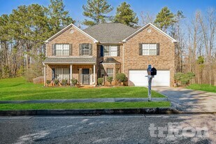 133 Molly Way in Mcdonough, GA - Building Photo