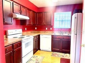 4634 College Dr in Orlando, FL - Building Photo - Building Photo