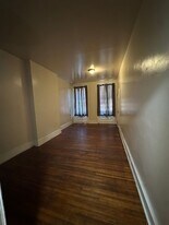 138 N 8th St in Reading, PA - Building Photo