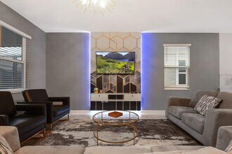 4547 Narrative Ln in Kissimmee, FL - Foto de edificio - Building Photo