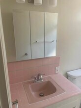 14308 Dickens St in Sherman Oaks, CA - Foto de edificio - Building Photo