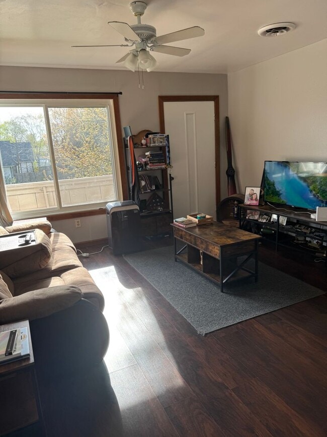 700 Jackson St in Bowling Green, OH - Building Photo - Building Photo