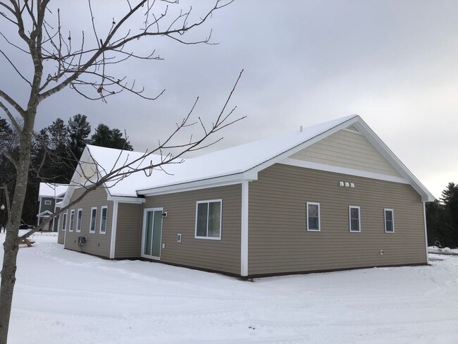 Pope Meadow Townhouses in Morristown, VT - Building Photo - Building Photo