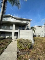 7218 E Bank Dr in Tampa, FL - Building Photo