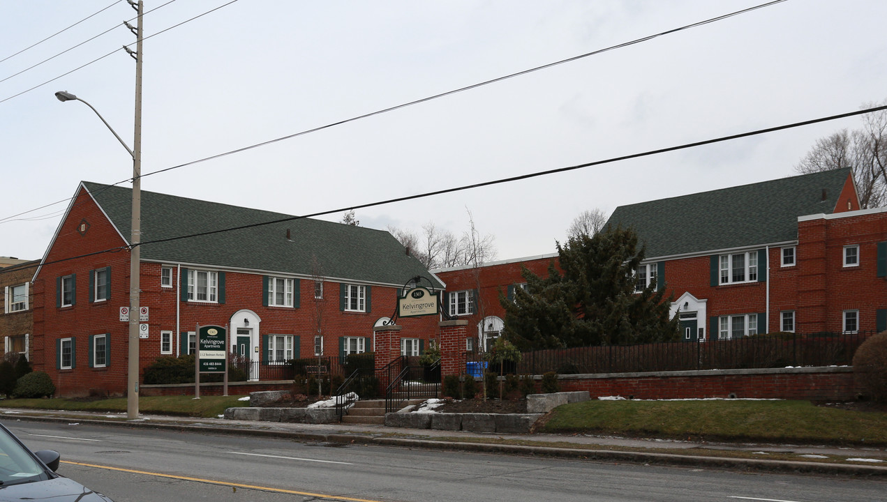 Kelvingrove Apartments in Toronto, ON - Building Photo