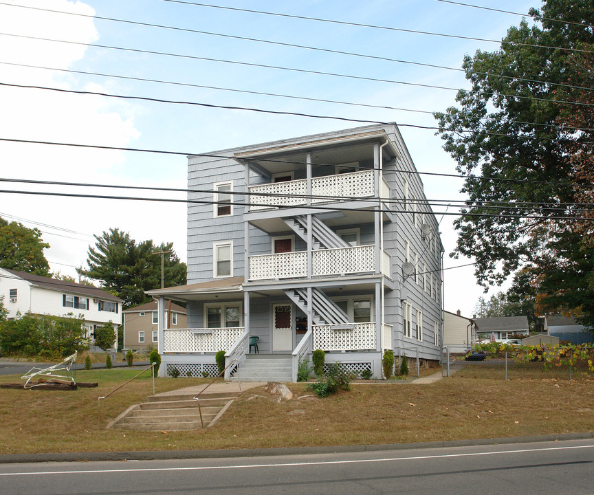 78-80 Brook St in Bristol, CT - Building Photo