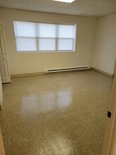 130 KURTZ AVE, Unit #5 in York, PA - Foto de edificio - Building Photo