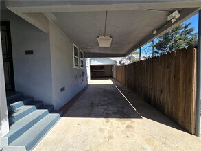 412 N Cherry Ave in Ontario, CA - Building Photo - Building Photo