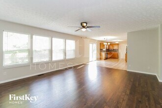 2 Pebblestone Ct in Milford, OH - Building Photo - Building Photo