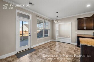 424 Philbrick Dr in Goose Creek, SC - Building Photo - Building Photo