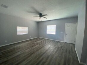 239 Laws Ln in Ormond Beach, FL - Building Photo - Building Photo