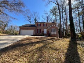 5007 Fieldgreen Crossing in Stone Mountain, GA - Building Photo