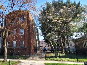 1133 E 81st Pl in Chicago, IL - Building Photo - Building Photo