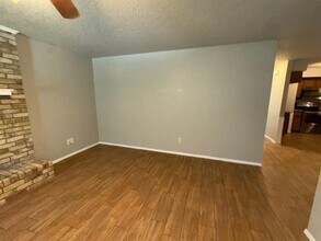 912 Meadowbrook Dr in Grapevine, TX - Building Photo - Building Photo