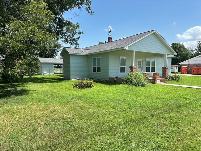 3502 1st St in Pattison, TX - Building Photo - Building Photo