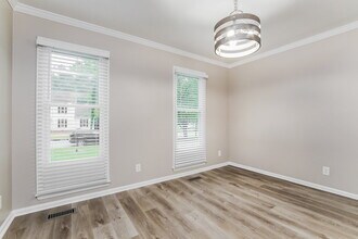 5217 Country Pines Ct in Raleigh, NC - Building Photo - Building Photo