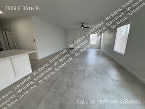 7956 E 35th Pl in Yuma, AZ - Building Photo - Building Photo