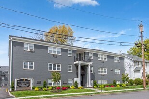 Woodland Hills Manor: In-Unit Washer & Dryer, Heat, Gas, Hot & Cold Water Included, and Cat & Dog... in Bergenfield, NJ - Building Photo