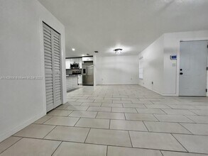 1762 NE 145th St-Unit -1762 in Miami, FL - Building Photo - Building Photo