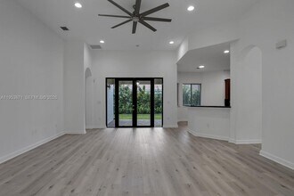 7871 SW 195th Terrace in Cutler Bay, FL - Building Photo - Building Photo