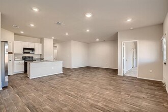 5832 Brocade Dr in Austin, TX - Building Photo - Building Photo