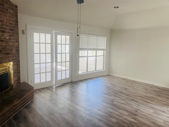 property at 3907 Windmill St