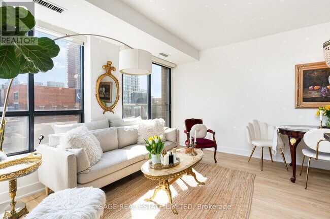 168-168 King St E in Toronto, ON - Building Photo - Building Photo