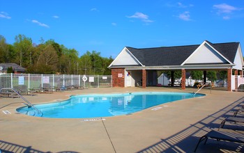 Hudson Woods Apartments in Gastonia, NC - Building Photo - Building Photo