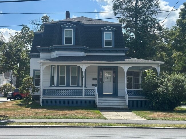 property at 128 Woburn St