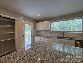 931 E Front St in Statesville, NC - Building Photo - Building Photo