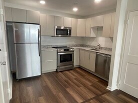 461 Washington St, Unit 305 in Boston, MA - Building Photo