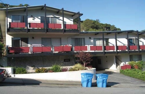 The Martell Apartments in San Carlos, CA - Building Photo