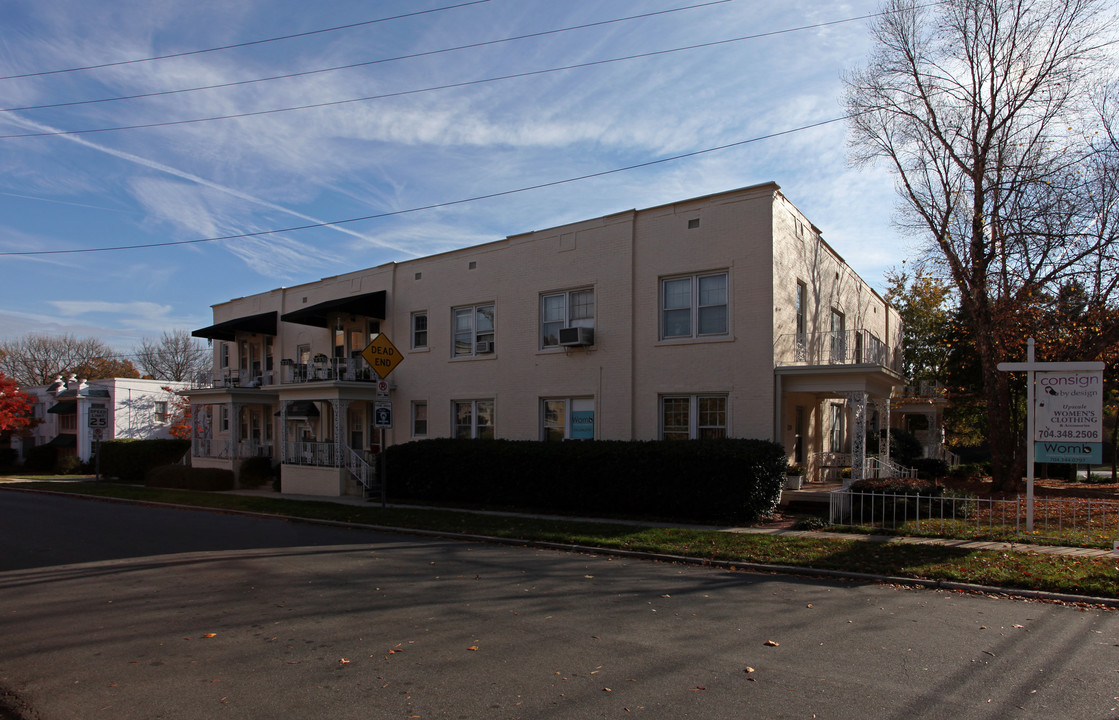 Providence Altondale in Charlotte, NC - Building Photo