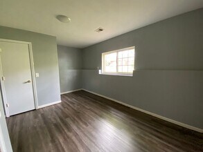 1113 Kimbark Ave in Kalamazoo, MI - Building Photo - Building Photo