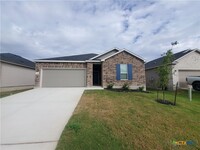 518 Deer Crest Dr in Canyon Lake, TX - Foto de edificio - Building Photo